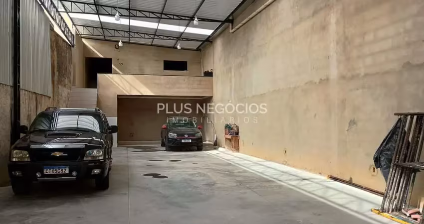 Galpão comercial para locação no barcelona – 250m², mezanino e depósito