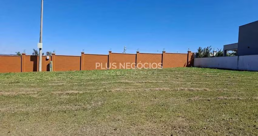 Terreno planíssimo a venda  no condomínio alphaville nova esplanada 4.