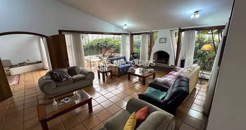 Sobrado espaçoso à venda no jardim santa rosália – ideal para uso comercial ou residencial