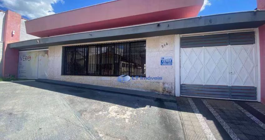 Casa com 3 dormitórios à venda por r$ 900.000,00 - centro - jacareí/sp