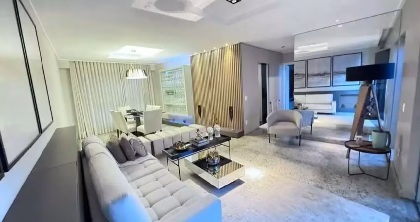 Casa com 4 quartos à venda na Rua Castelo de Almada, 26, Castelo, Belo Horizonte