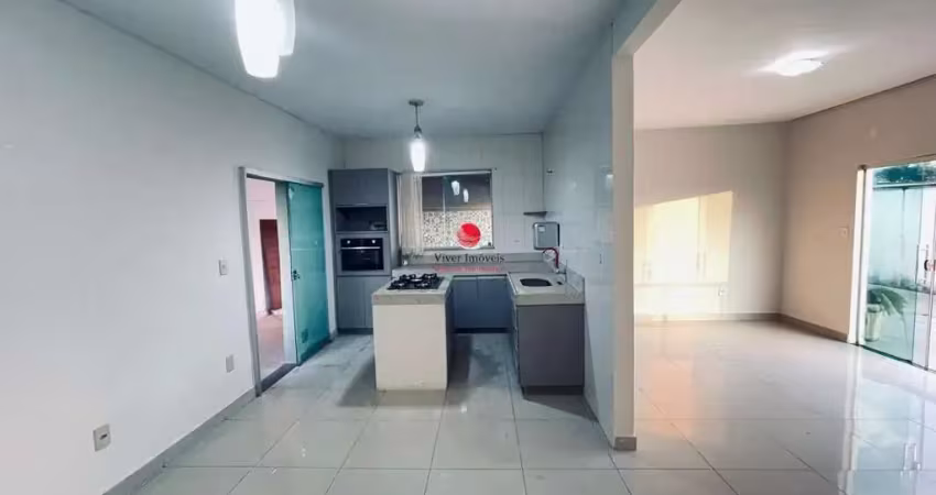 Casa com 3 quartos para alugar na Rua Vinte e Três, 233, Pindorama, Belo Horizonte