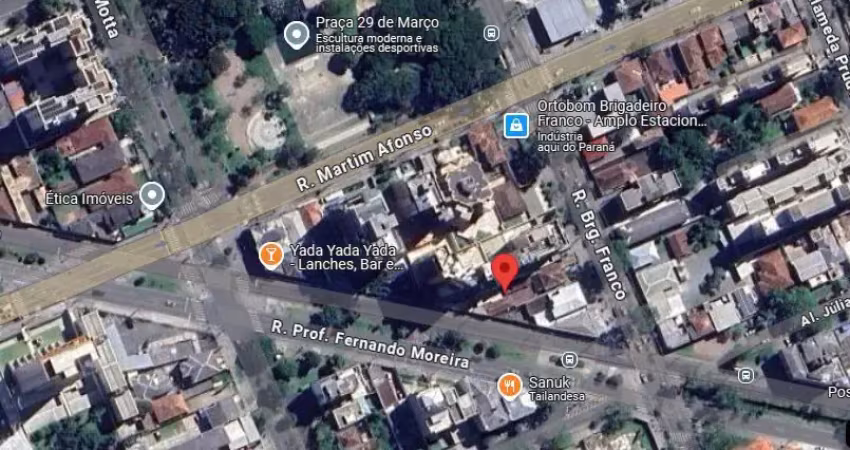 Terreno à venda, mercês, com 579 m²  com duas frentes