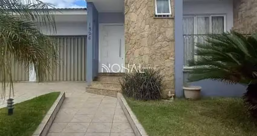 Casa a venda com 4 quartos sendo 1 suíte no Jardim Carvalho