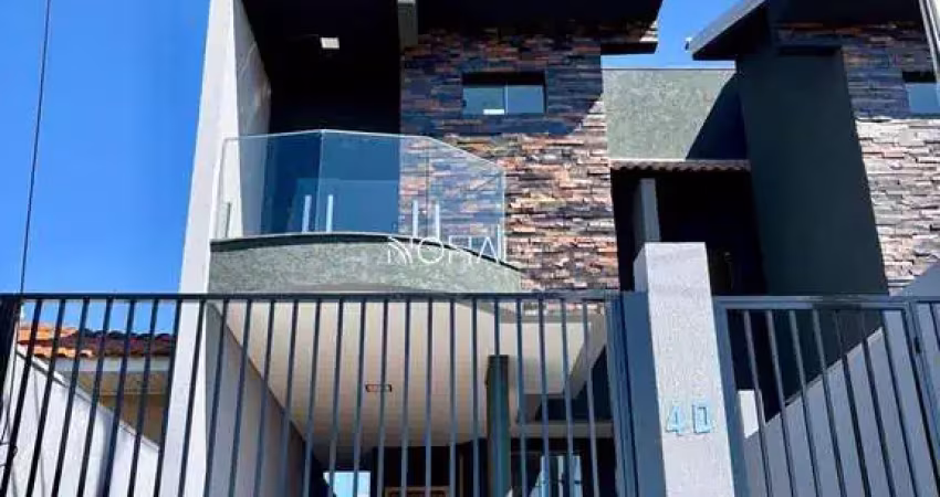 Casa com 3 quartos para alugar na Rua Cleuci Gomes de Araújo, 40, Contorno, Ponta Grossa