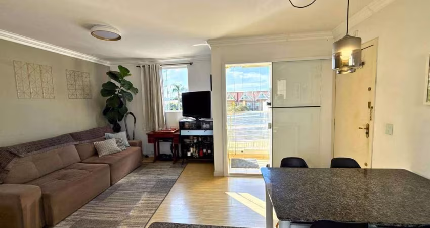 Apartamento com 2 dormitórios à venda, 66 m² por R$ 350.000,00 - Portão - Curitiba/PR