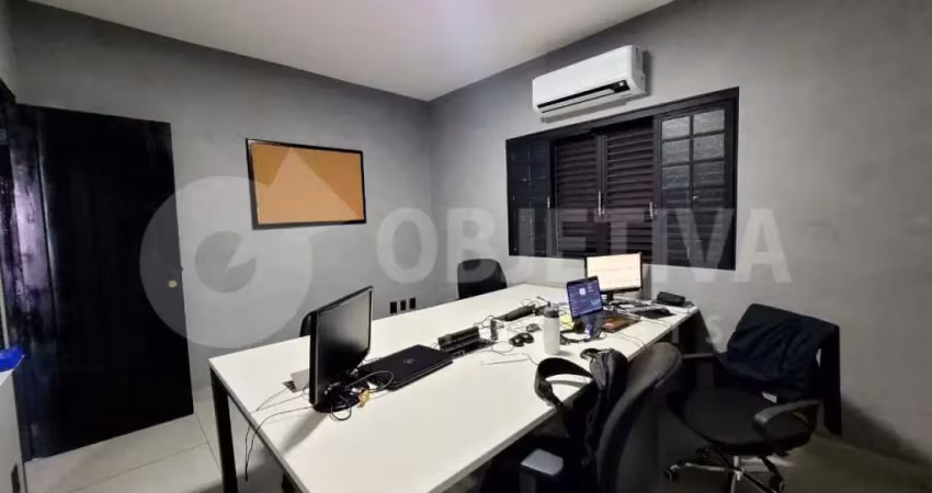 Sala comercial para alugar no Cazeca, Uberlândia 