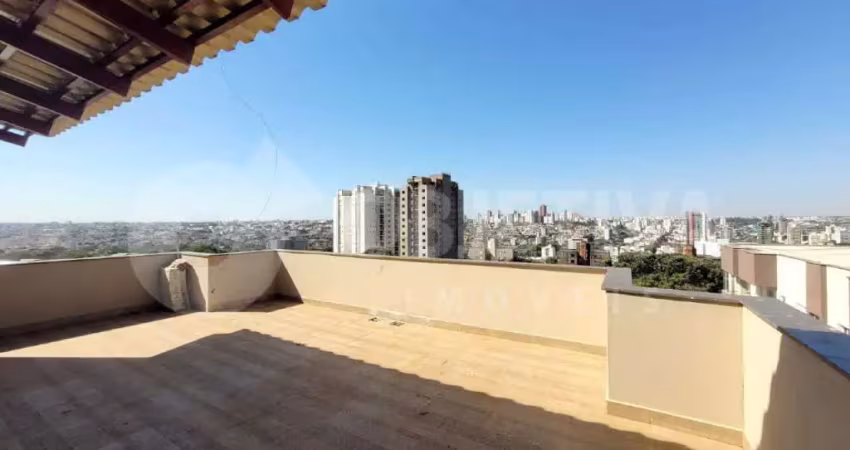Belíssima cobertura no Bairro Tubalina em Uberlândia
