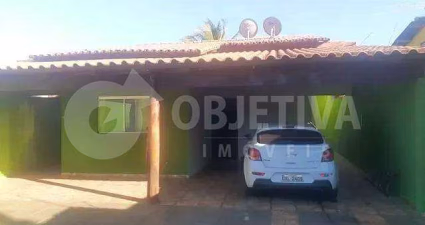 Ótima casa no bairro Nossa Senhora das Graças em Uberlândia