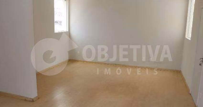 Ótima casa comercial no bairro Lidice em Uberlândia