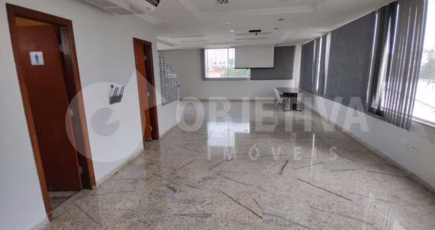 Sala comercial no bairro Umuarama em Uberlândia