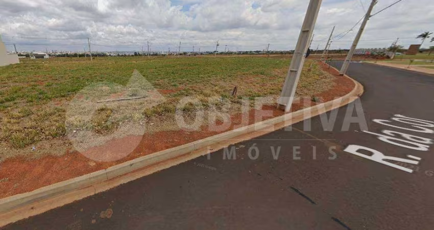Excelente terreno no bairro planejado Praça alto Umuarama em Uberlândia