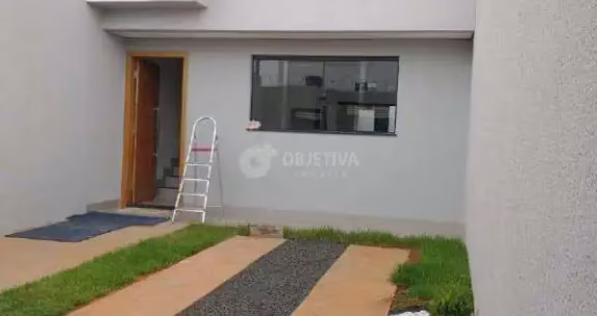 Excelente casa estilo sobrado no bairro Quinta Alto Umuarama
