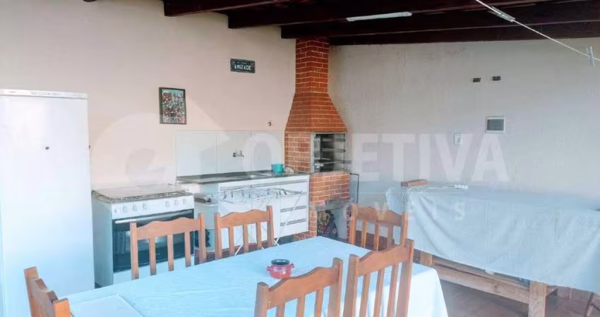 Oportunidade Imperdível: Casa à Venda em Localização Privilegiada no Bairro Santa Mônica em Uberlândia