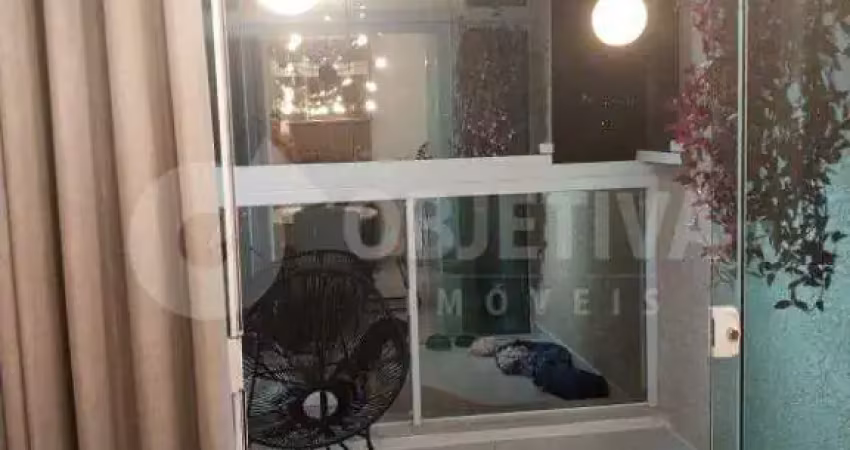 Ótimo apartamento a venda no bairro Granja Marileusa em Uberlândia