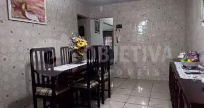Ótima casa estilo Sobrado a venda no bairro Cidade Jardim em Uberlândia