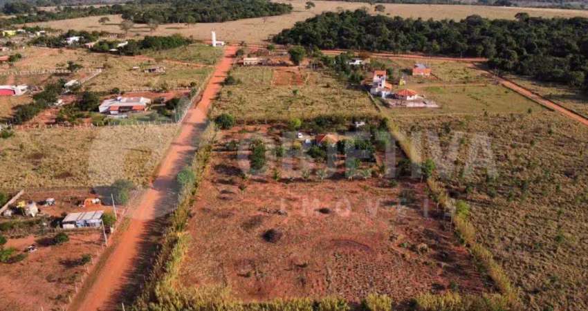 Ótima chácara a venda no condomínio riacho verde em uberlândia