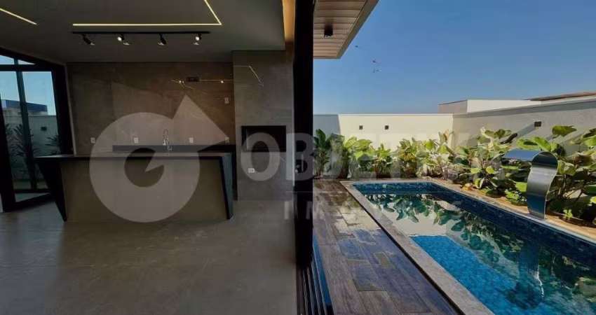 Casa de Luxo a venda no Condomínio ALPHAVILLE em Uberlândia