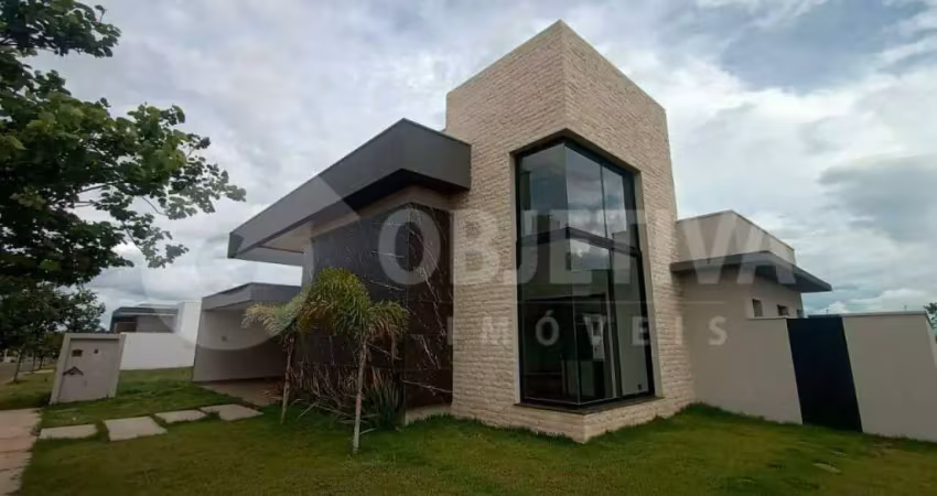 Casa Térrea de Luxo A Venda com Integração Excepcional - Condomínio Arts Em Uberlândia