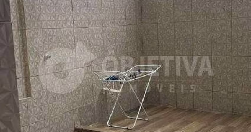 Apartamento à venda, 2 quartos, 2 suítes, 1 vaga, MINAS GERAIS - UBERLANDIA/MG