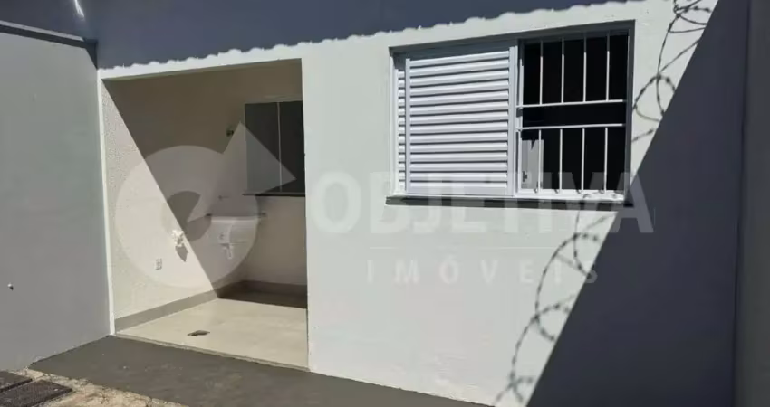 Casa à venda, 2 quartos, 1 suíte, 2 vagas, MORUMBI - UBERLANDIA/MG