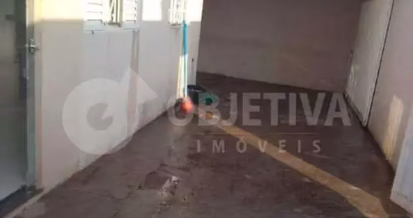 Casa à venda, 3 quartos, 1 suíte, 2 vagas, jardim canaa - uberlandia/mg