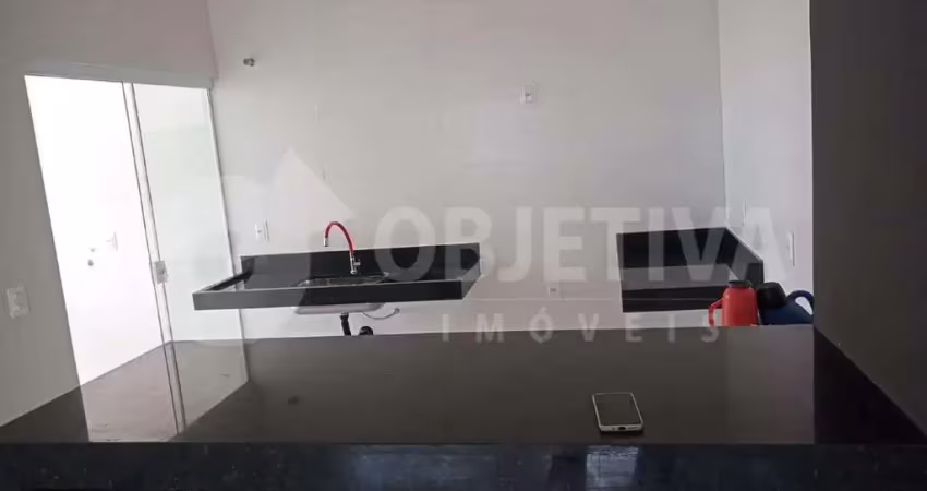 Casa à venda, 3 quartos, 1 suíte, 2 vagas, laranjeiras - uberlandia/mg