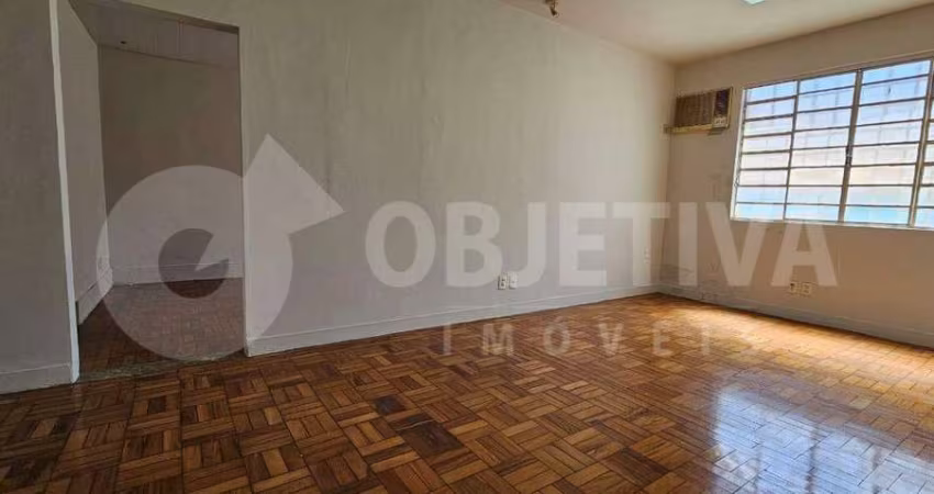 Casa comercial no centro de Uberlândia com 72 metros quadrados