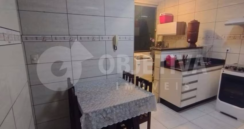 Apartamento à venda, 3 quartos, 1 suíte, 1 vaga, ALTO UMUARAMA - UBERLANDIA/MG