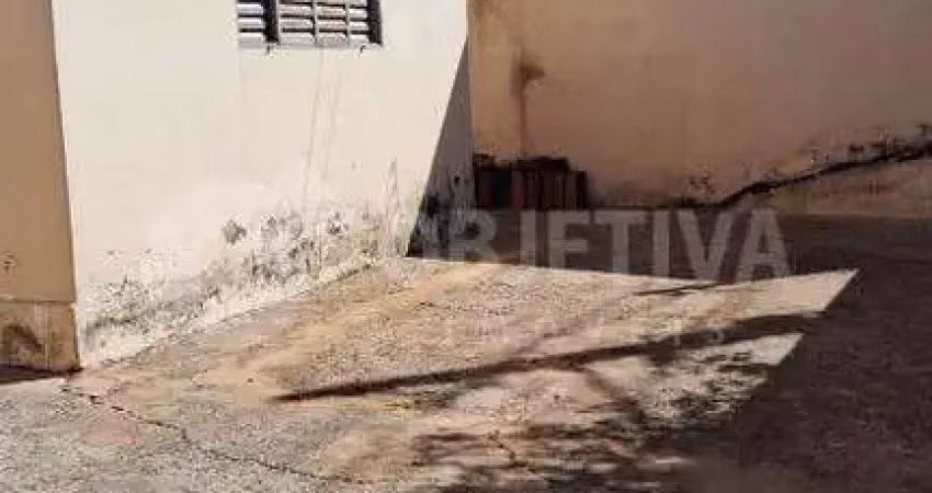 Casa à venda, 3 quartos, 1 suíte, 3 vagas, jardim célia - uberlandia/mg