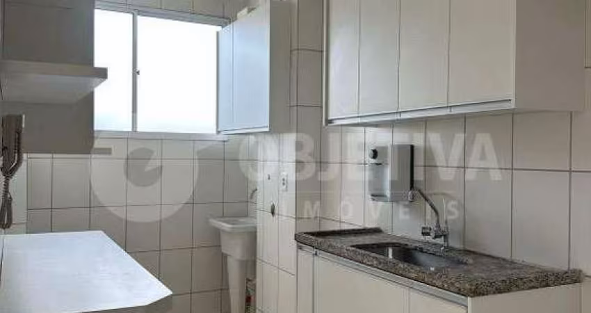 Apartamento à venda, 2 quartos, 1 suíte, 1 vaga, Copacabana - UBERLANDIA/MG