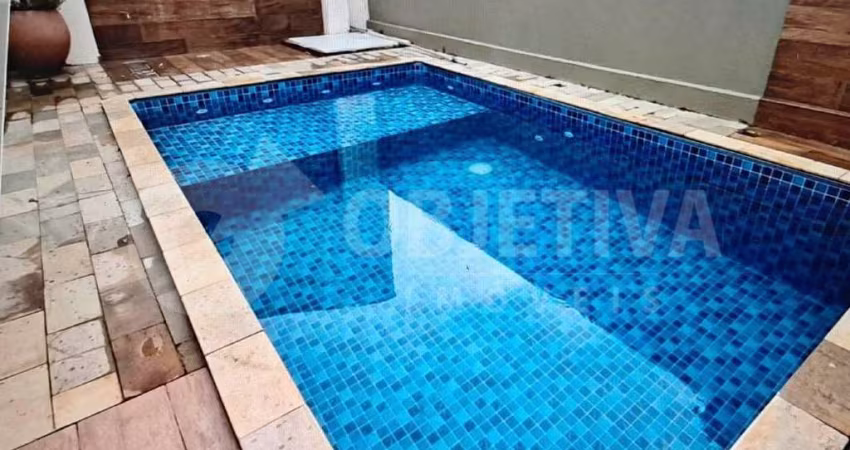 Casa em Condomínio à venda, 3 quartos, 3 suítes, 4 vagas, Royal Park - UBERLANDIA/MG