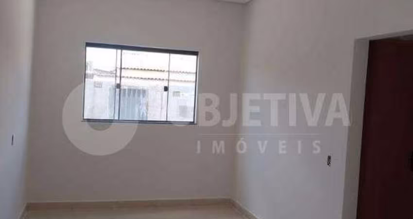 Casa à venda, 2 quartos, 1 vaga, LUIZOTE DE FREITAS - UBERLANDIA/MG