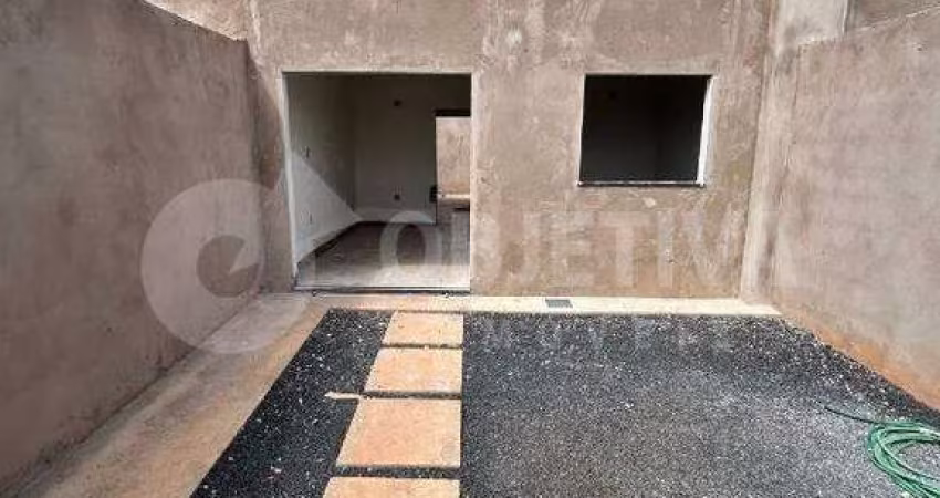 Casa à venda, 2 quartos, 1 suíte, 2 vagas, LARANJEIRAS - UBERLANDIA/MG