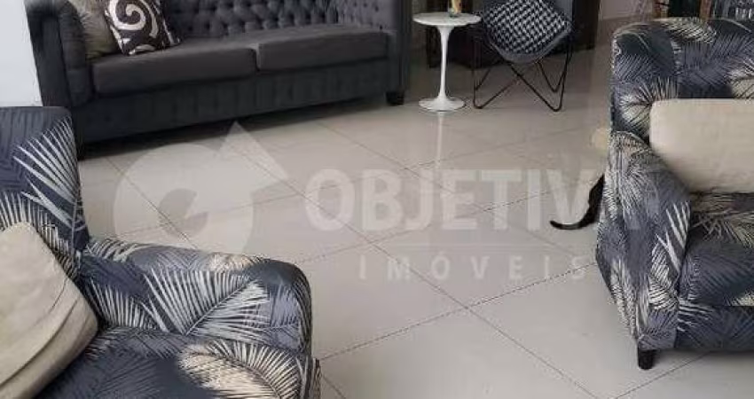 Casa em Condomínio à venda, 5 quartos, 2 suítes, 2 vagas, The Palms - UBERLANDIA/MG