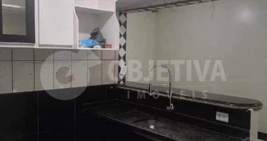 Casa à venda, 3 quartos, 1 suíte, 2 vagas, JARDIM DAS PALMEIRAS - UBERLANDIA/MG