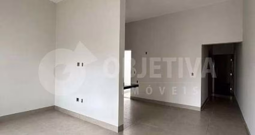 Casa à venda, 2 quartos, 1 suíte, 2 vagas, SHOPPING PARK - UBERLANDIA/MG