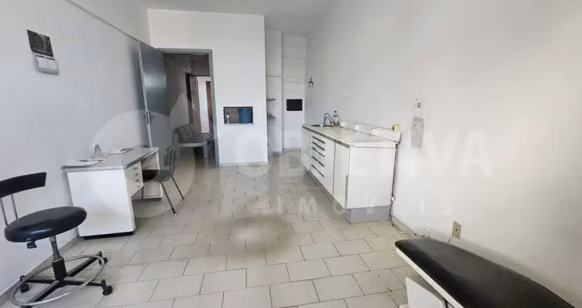 Sala comercial para alugar no Centro, Uberlândia 