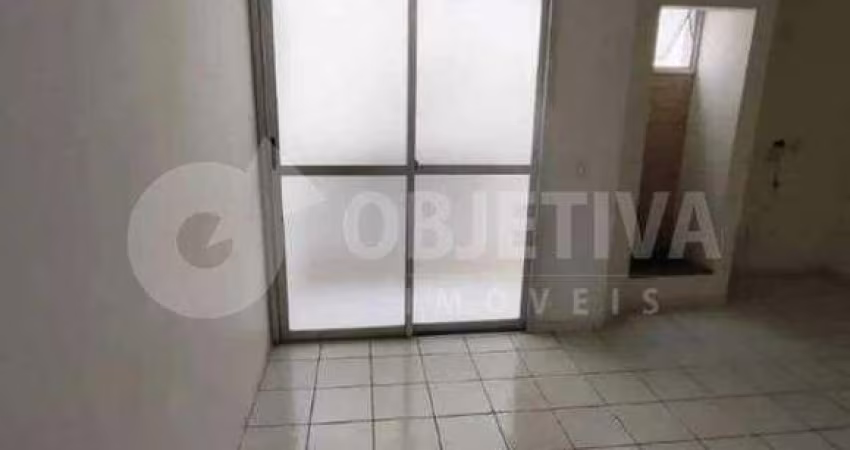 Apartamento para aluguel, 2 quartos, 1 vaga, UMUARAMA - UBERLANDIA/MG