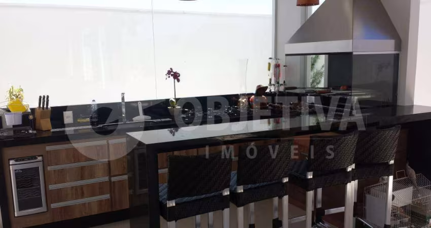 Casa em Condomínio à venda, 3 quartos, 1 suíte, 2 vagas, CONDOMÍNIO SPLENDIDO - UBERLANDIA/MG