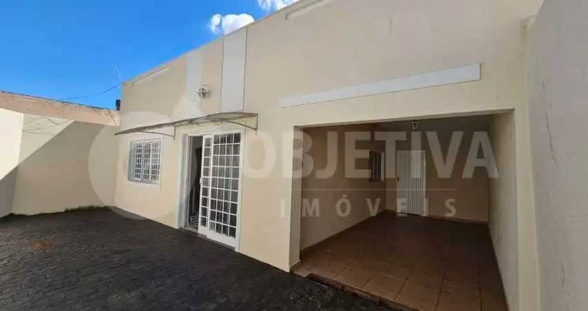 Casa à venda, 3 quartos, 1 suíte, 2 vagas, MARTINS - UBERLANDIA/MG