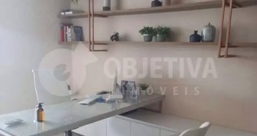 Sala comercial à venda no Santa Mônica, Uberlândia 