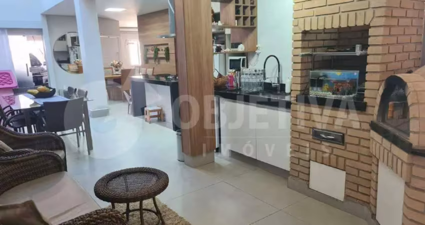 Casa à venda, 4 quartos, 1 suíte, 2 vagas, santa rosa - uberlandia/mg