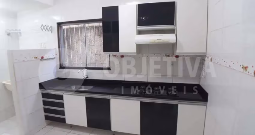 Apartamento à venda, 2 quartos, 1 suíte, 1 vaga, alto umuarama - uberlandia/mg