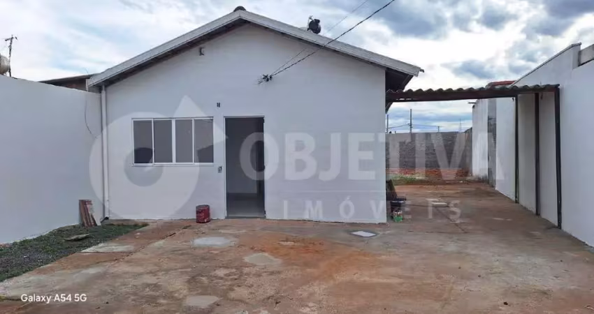 Casa à venda, 2 quartos, 4 vagas, pequis - uberlandia/mg