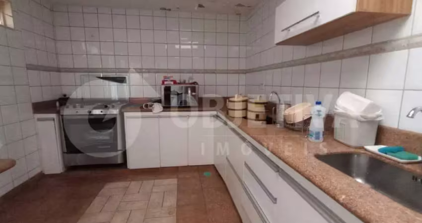 Casa à venda, 4 quartos, 2 suítes, 2 vagas, tubalina - uberlandia/mg