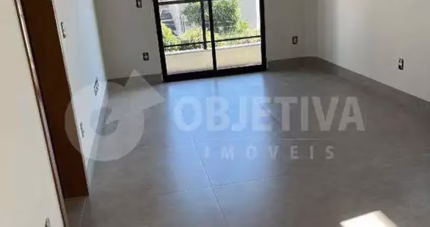 Apartamento à venda, 3 quartos, 1 suíte, 1 vaga, santa monica - uberlandia/mg