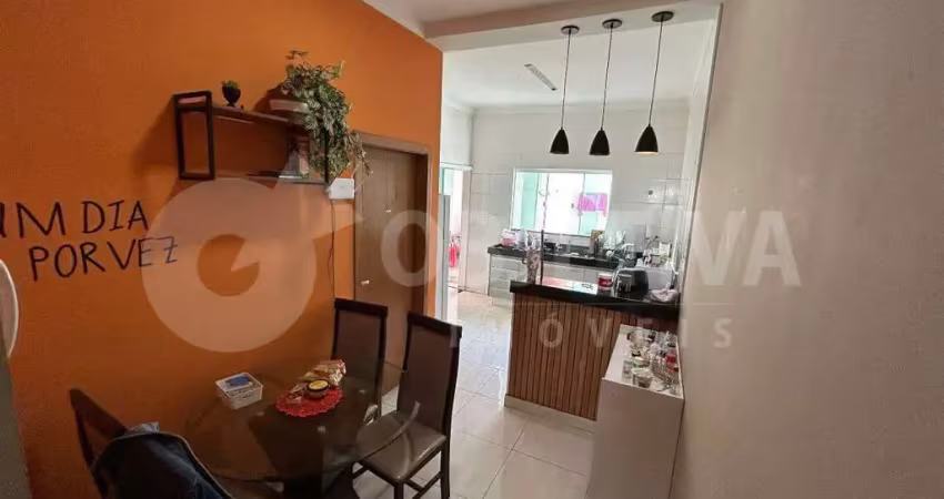Casa à venda, 3 quartos, 1 suíte, 2 vagas, jardim patricia - uberlandia/mg