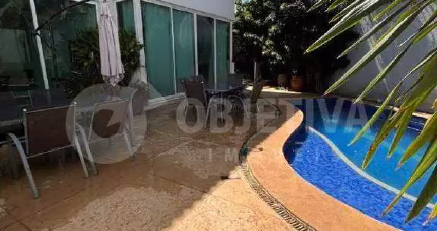 Casa à venda, 5 quartos, 5 suítes, 4 vagas, tabajaras - uberlandia/mg