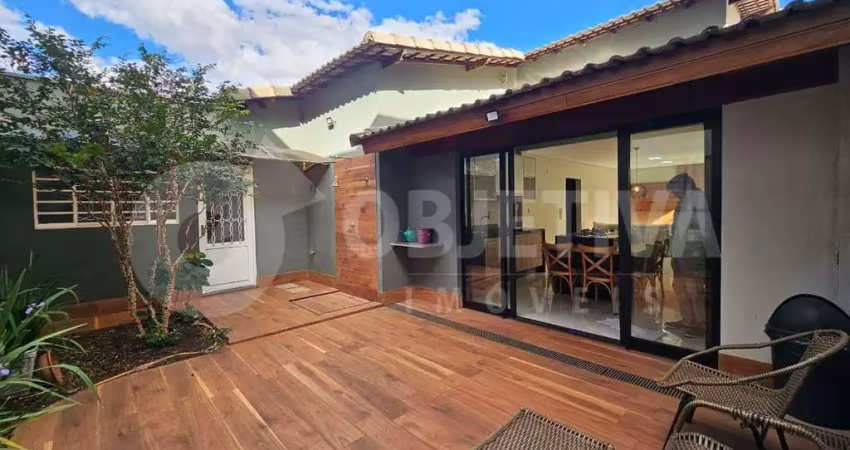 Casa para aluguel, 3 quartos, 1 suíte, 2 vagas, martins - uberlandia/mg